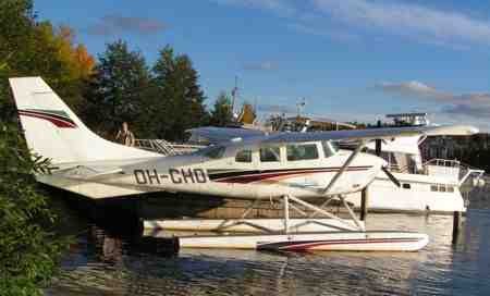 Cessna 206 kellukekone